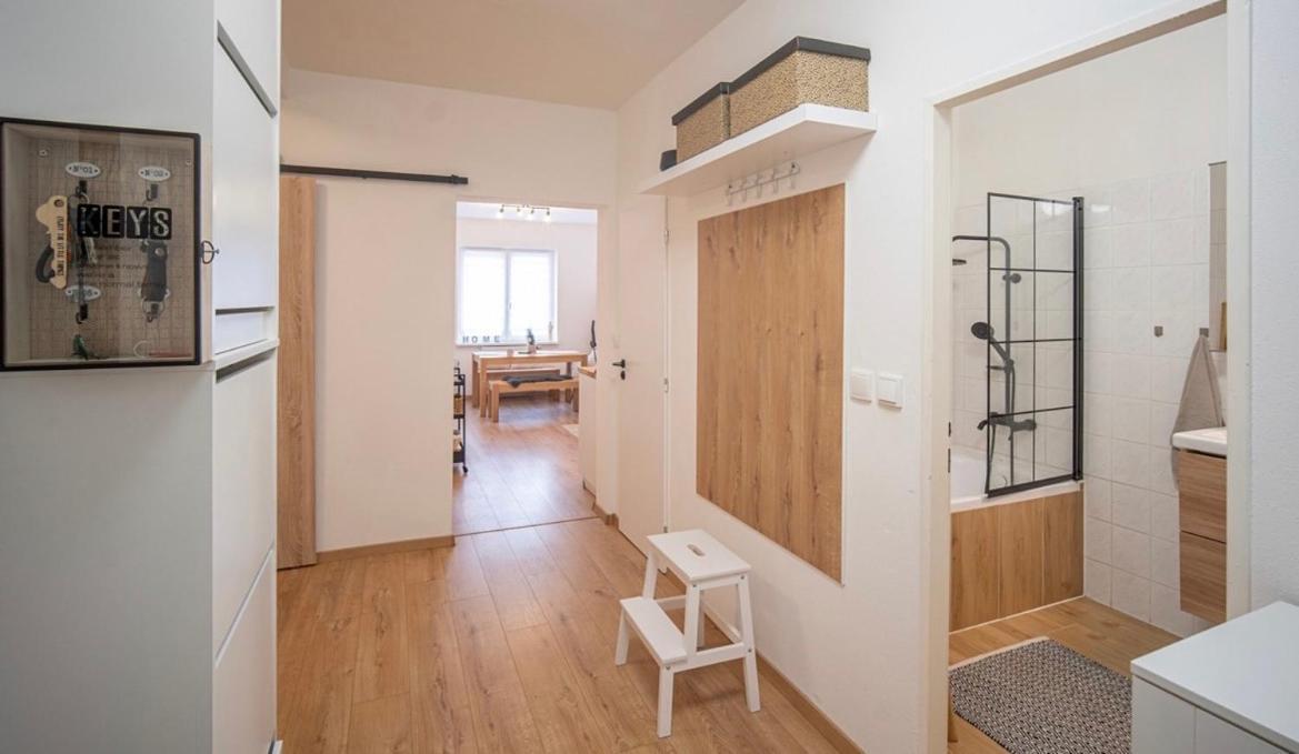 Tara Apartment Karlsbad Eksteriør billede